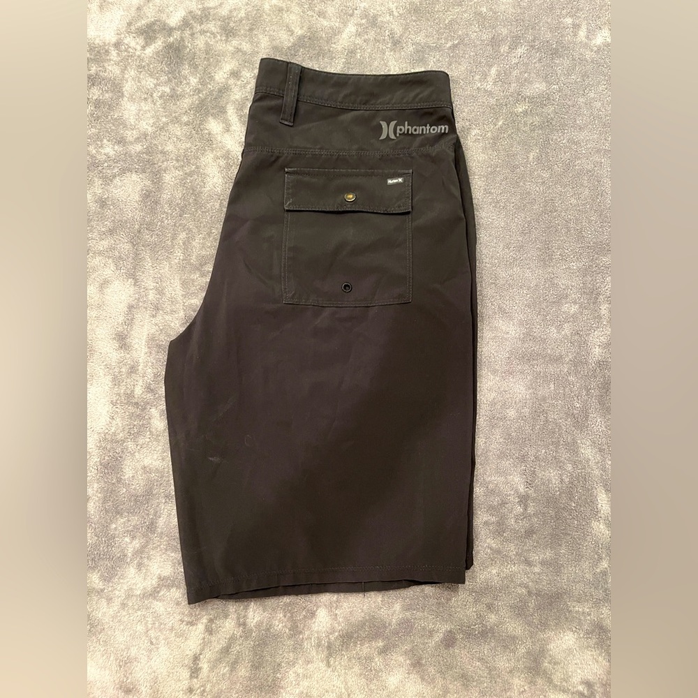 Hurley men’s shorts, waist 33, black